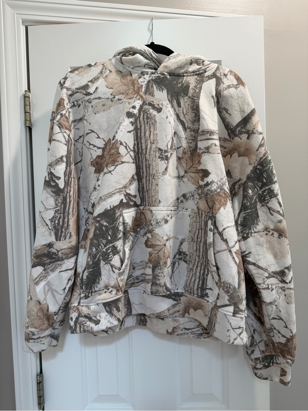 Women's Hooded Fleece Jacket in Woodland Camo